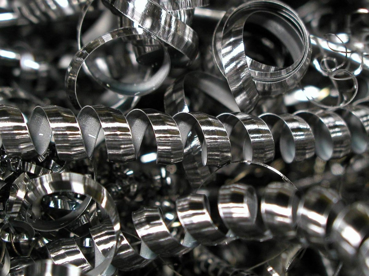 CanFour is a Leading Distributor of Industrial Cutting Fluids and Coolants